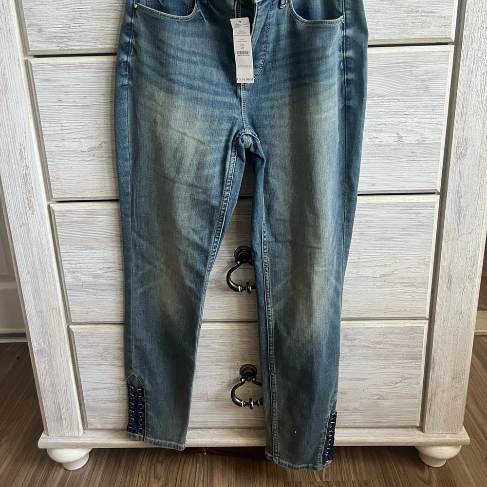 High rise skinny crop jean by White House Black Market